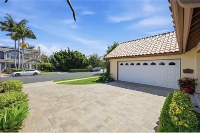 105 Harvard Lane, Seal Beach, CA 90740 - Photo 5