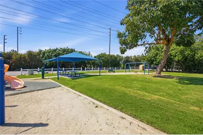 105 Harvard Lane, Seal Beach, CA 90740 - Photo 49