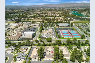 54 E Chardonnay, Irvine, CA 92614 - Photo 33