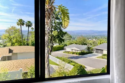 4709 Dunman, Woodland Hills, CA 91364 - Photo 27