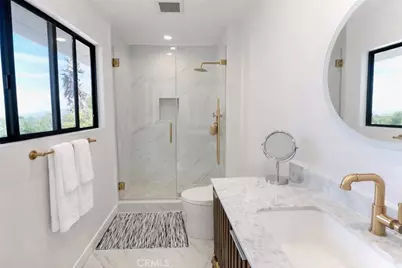 4709 Dunman, Woodland Hills, CA 91364 - Photo 21