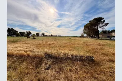 43127 40th, Lancaster, CA 93535 - Photo 5