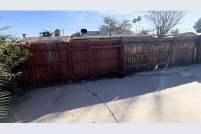 687 W 17th, San Bernardino, CA 92405 - Photo 17