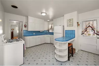428 S Campus, Upland, CA 91786 - Photo 7