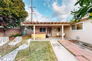 6631 Walton, Huntington Beach, CA 92647 - Photo 27