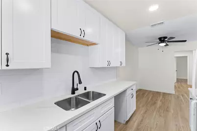 1382 Via Santiago, Corona, CA 92882 - Photo 13