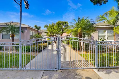 2661 Lime Avenue, Signal Hill, CA 90755 - Photo 1