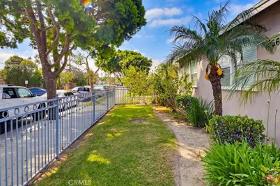 2661 Lime Avenue, Signal Hill, CA 90755 - Photo 21