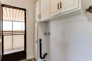 1106 E 70th, Long Beach, CA 90805 - Photo 17