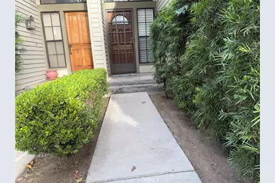 16709 Camden, Cerritos, CA 90703 - Photo 5