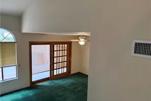 16709 Camden, Cerritos, CA 90703 - Photo 21