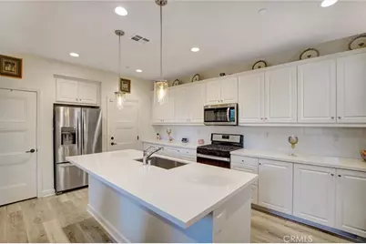 3909 S Oasis Paseo, Ontario, CA 91761 - Photo 11