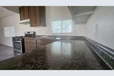 6601 Eucalyptus Drive #84, Bakersfield, CA 93306 - Photo 11