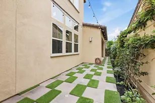 10866 Rojo Ct, Cypress, CA 90720 - Photo 43