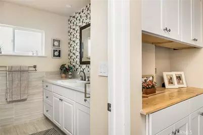 909 N Cleveland, Orange, CA 92867 - Photo 31