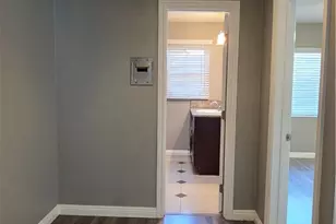1057 E Appleton, Long Beach, CA 90802 - Photo 11