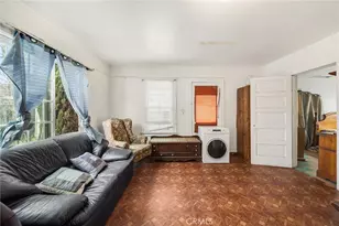 6723 Miles, Huntington Park, CA 90255 - Photo 33