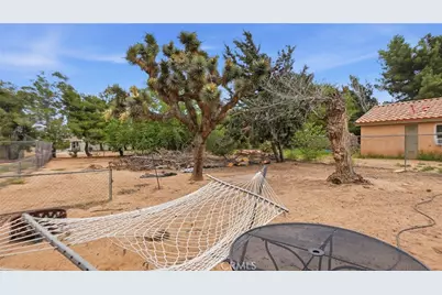 7589 Glider Ave, Hesperia, CA 92345 - Photo 21