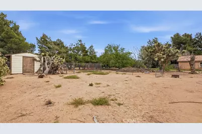 7589 Glider Ave, Hesperia, CA 92345 - Photo 15