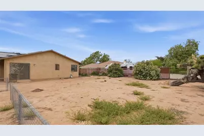 7589 Glider Ave, Hesperia, CA 92345 - Photo 17