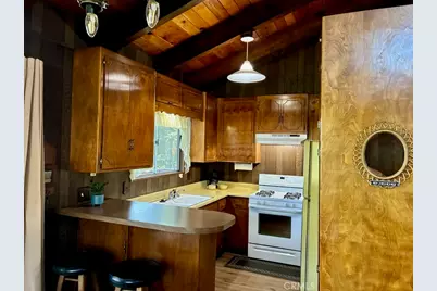 23992 Lakeview Dr., Crestline, CA 92325 - Photo 15