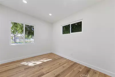 1431 Raymar, Santa Ana, CA 92703 - Photo 35