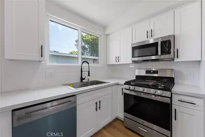 1431 Raymar, Santa Ana, CA 92703 - Photo 11