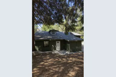 705 Clubhouse, Twin Peaks, CA 92391 - Photo 23