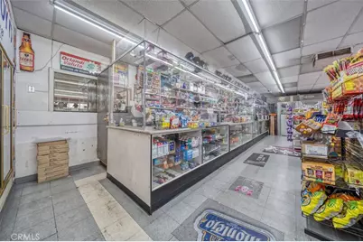 4700 W Imperial, Inglewood, CA 90304 - Photo 9