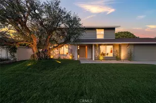 2880 Clubhouse Rd, Costa Mesa, CA 92626 - Photo 49