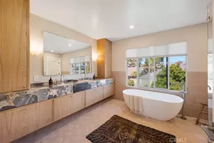 2880 Clubhouse Rd, Costa Mesa, CA 92626 - Photo 35