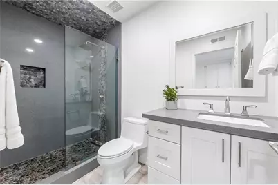 8192 Sandcove Cir #106, Huntington Beach, CA 92646 - Photo 23