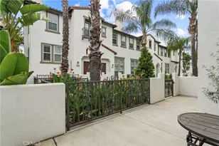 11 Sutherland Ct, Buena Park, CA 90621 - Photo 3