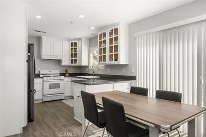 418 E Olive #B, Monrovia, CA 91016 - Photo 13