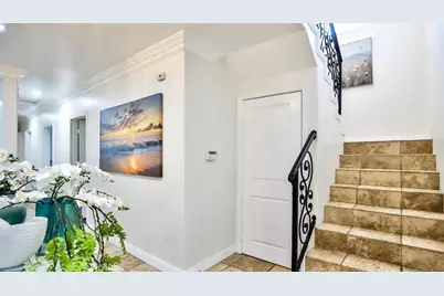 4704 E Centralia Street, Long Beach, CA 90808 - Photo 25