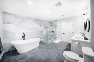 501 E Washington Ave, Santa Ana, CA 92701 - Photo 7