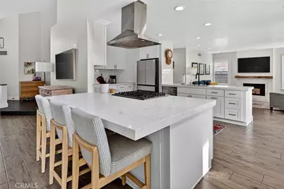 8104 E Carnation Way, Anaheim, CA 92808 - Photo 13