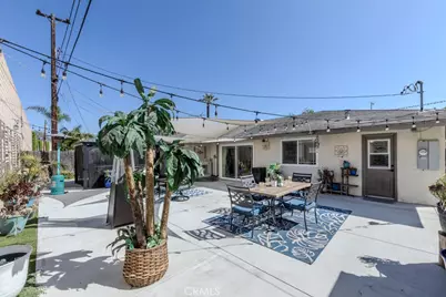 2219 W Coronet Avenue, Anaheim, CA 92801 - Photo 31