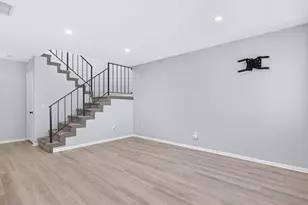 17835 Beard Ln, Huntington Beach, CA 92647 - Photo 3