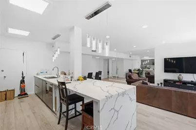 7309 Franklin Ave #105, Los Angeles, CA 90046 - Photo 3