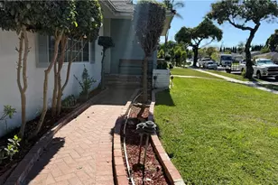 1048 E 45th Way, Long Beach, CA 90807 - Photo 3