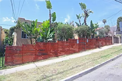1325 Douglas Street, Los Angeles, CA 90026 - Photo 1