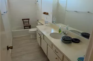 13138 Sutton, Cerritos, CA 90703 - Photo 3