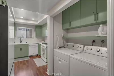 2101 E 21st, Signal Hill, CA 90755 - Photo 15