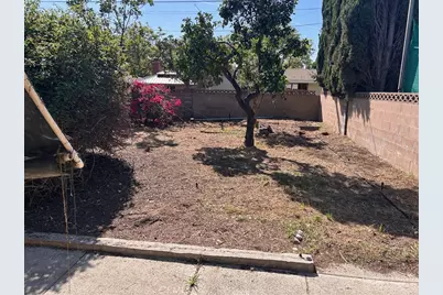 2171 S Spinnaker Street, Anaheim, CA 92802 - Photo 9