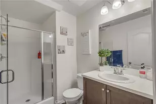 11892 Espola Pl, Victorville, CA 92392 - Photo 17