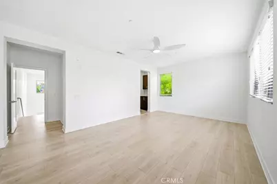 27 Soho, Irvine, CA 92612 - Photo 35