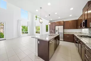 27 Soho, Irvine, CA 92612 - Photo 21