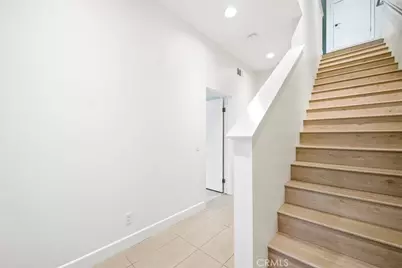 27 Soho, Irvine, CA 92612 - Photo 17