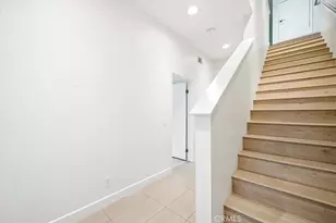 27 Soho, Irvine, CA 92612 - Photo 17